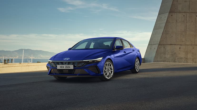 Auto Hyundai Elantra Híbrido 2025